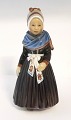 Lundin Antique präsentiert: Dahl Jensen. Fanö Mädchen. Model # 1165. Höhe 18 cm. (1 Wahl)