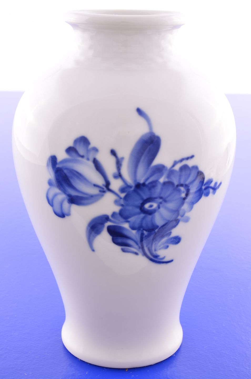 Klits Antik - Royal Copenhagen Blue flower braided Vase 8259 - Royal  Copenhagen Blue flower braided Vase 8259